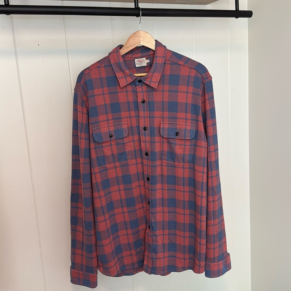 Faherty men’s legend sweater
